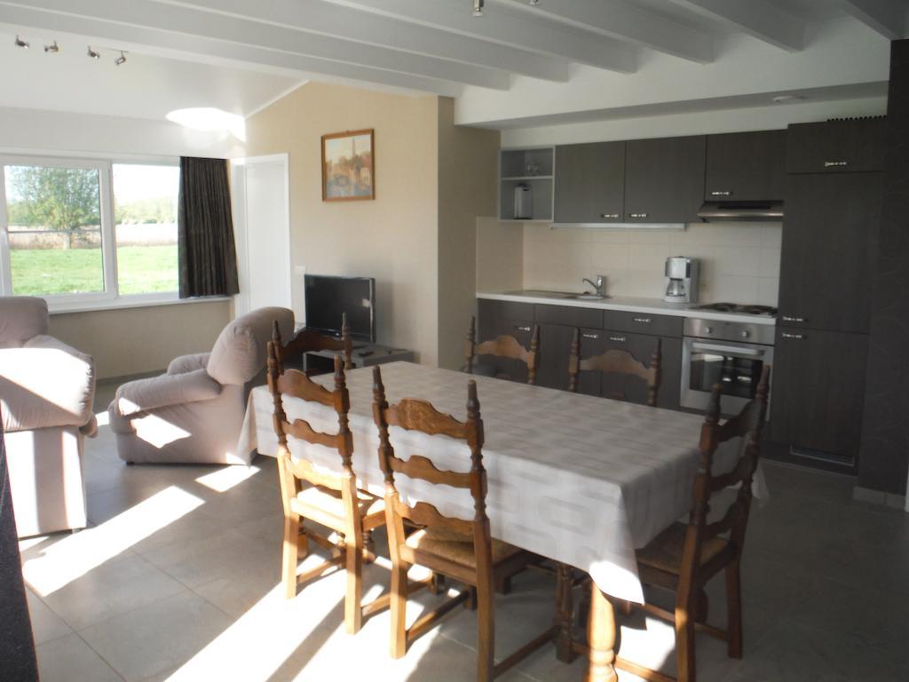 Villa Hof Ter Langeleye Planke Damme Habitación foto